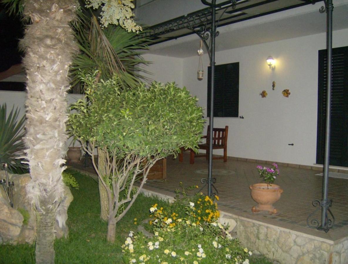Villa Diomira Torre dell'Orso Extérieur photo